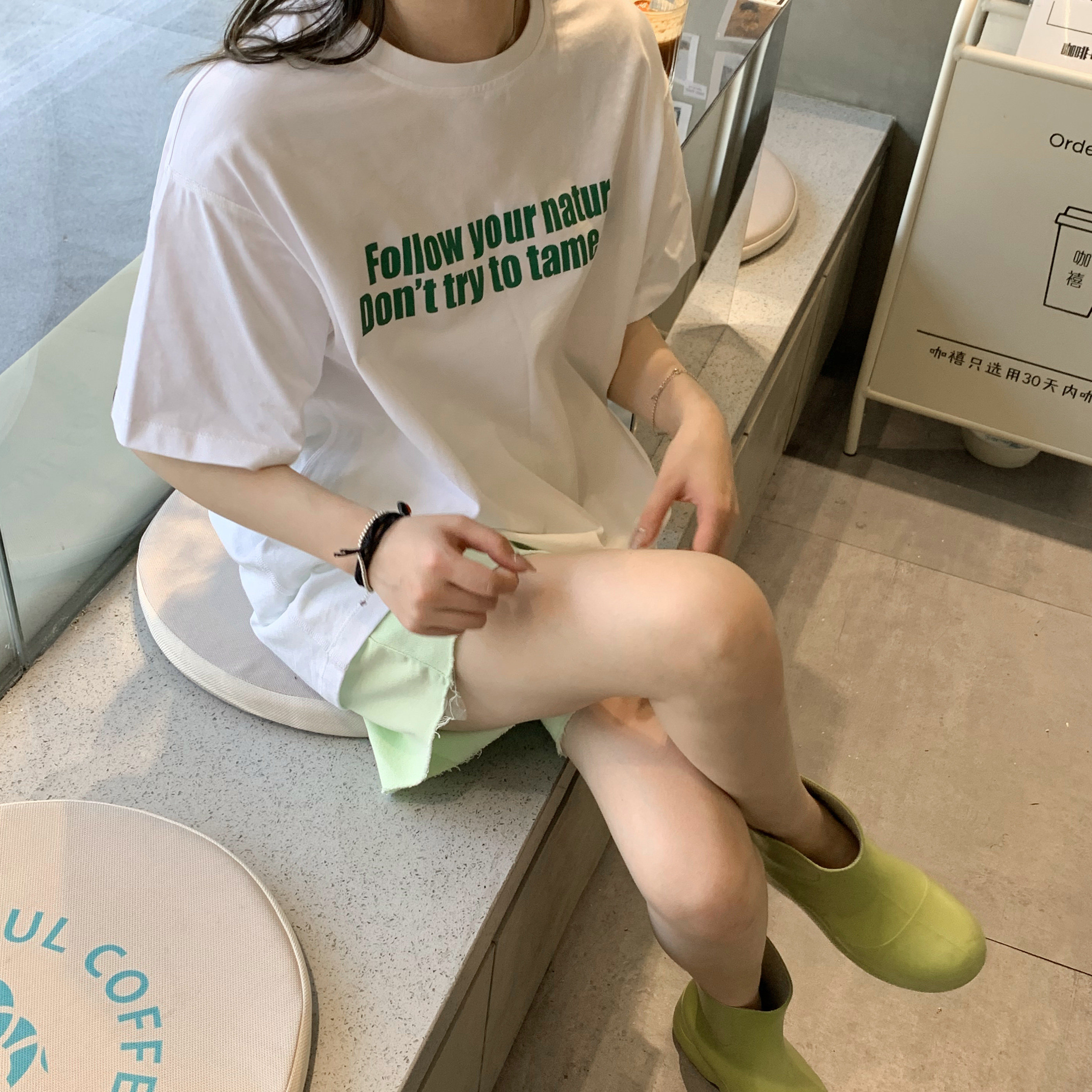 hvivi白色美式字母短袖恤女夏季宽松休闲中长t恤