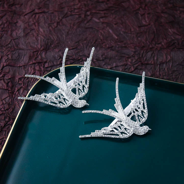 网红时尚简约个性水钻燕子皇冠新娘发饰演出宴会摄影写真头饰