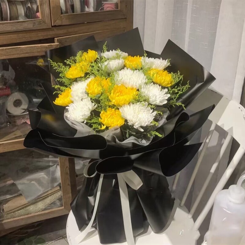 清明节扫墓吊唁祭奠白事追悼追悼会会百合菊花鲜花追悼