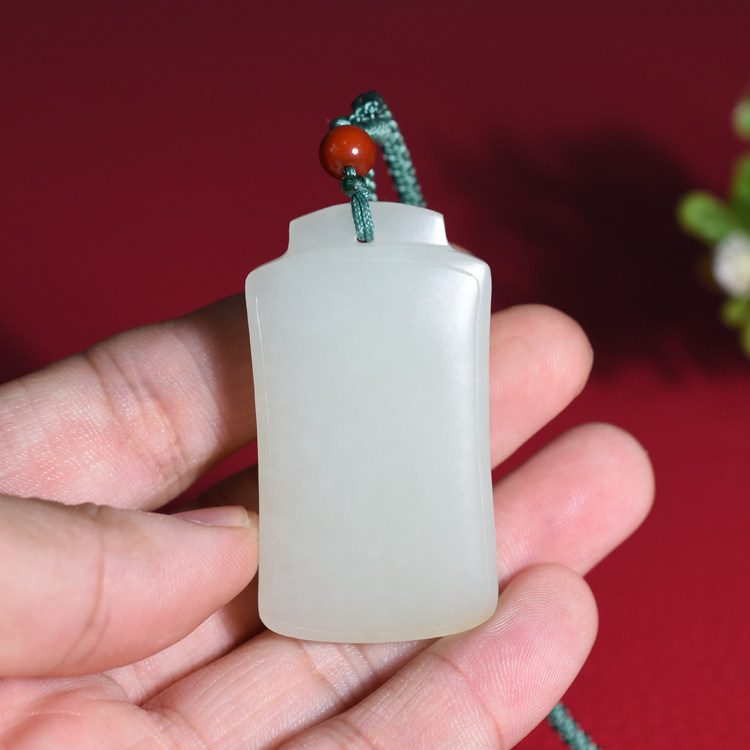 平安无事牌30g新疆和田玉籽料牌子高青白老熟料素雅椭圆牌子男女