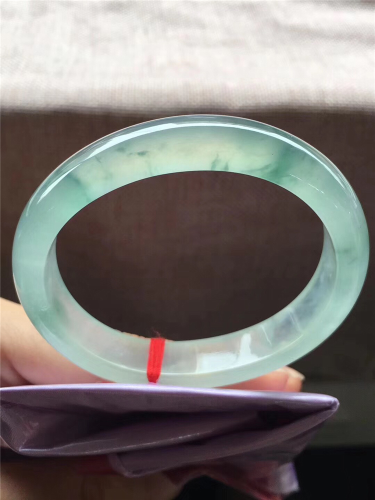 简安翡翠天然货高冰飘贵妃手镯老坑料整圈种水手镯