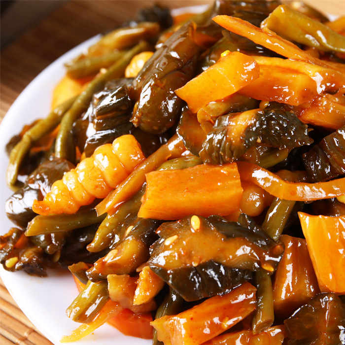 酱缸北地咸菜腌制黄瓜辣椒东北八宝饭菜下饭酱菜