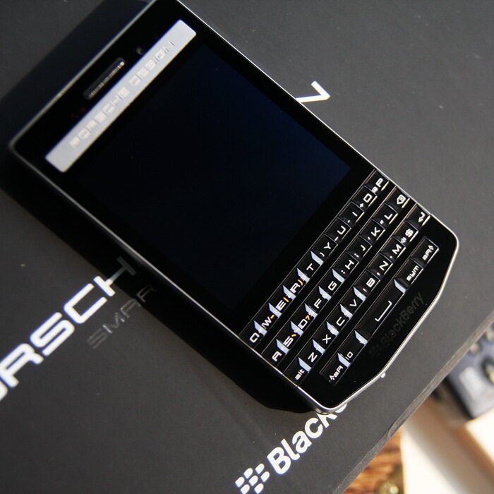 blackberry黑莓p9983保时捷定制奢侈手机三网电信4g手机