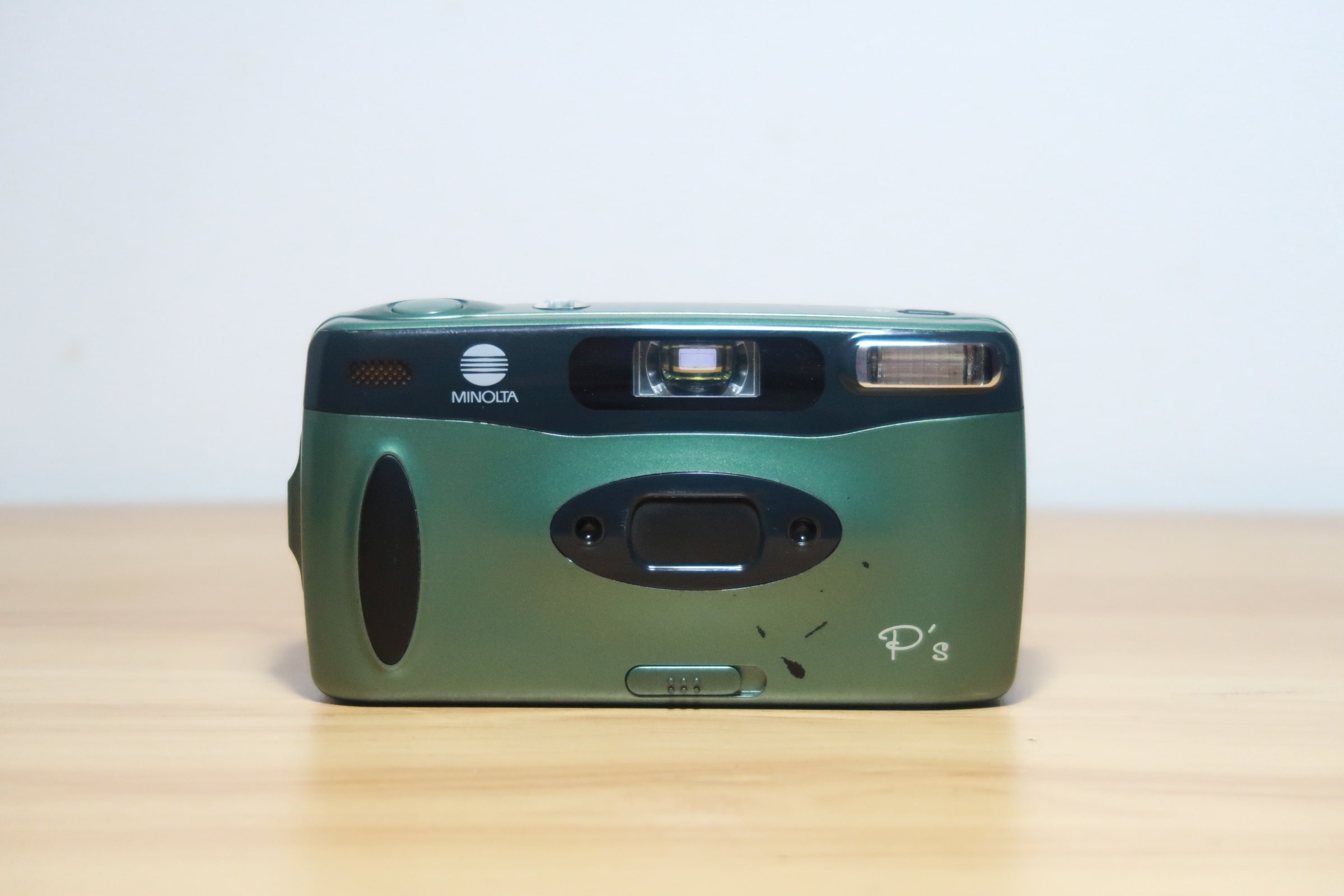 绿色美能达ps专业宽幅胶片机复古老式数码照相机旁轴相机