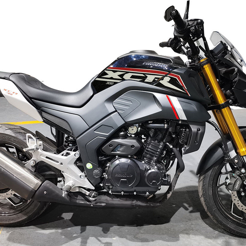 摩托车防滑适用铃木xcr300油箱保护保护贴贴膜加厚贴纸