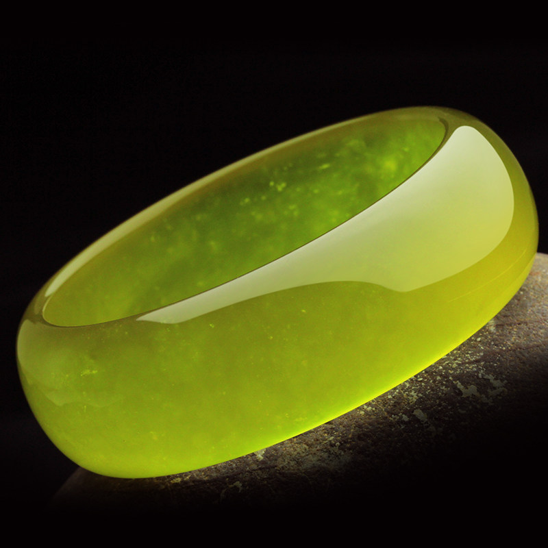 念玉玉石女款镯子玉镯宽边冰透岫玉珠宝黄岫玉手饰