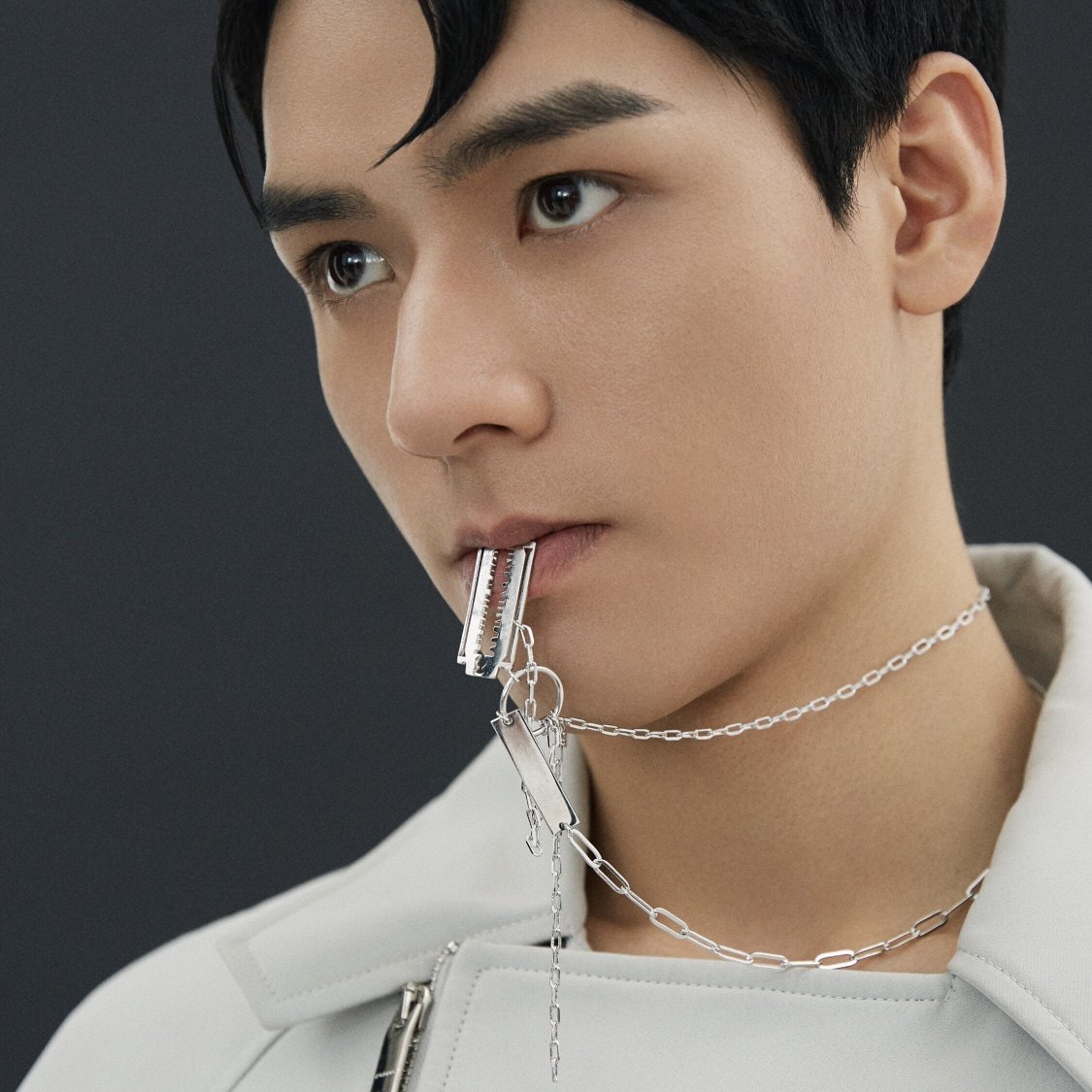 makiimakii龚俊同粗细链条混搭多层刀片中性锁骨项链项链