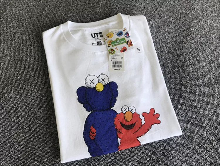 超帅现货uniqlo优衣库kaws芝麻街三方联名男女情侣短袖t恤潮牌tee