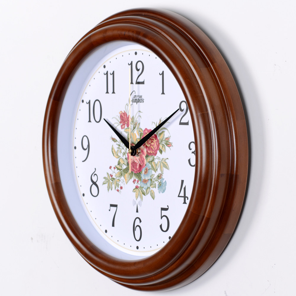 电波康巴丝钟表客厅大号实木钟卧室卧室静音石英钟挂钟