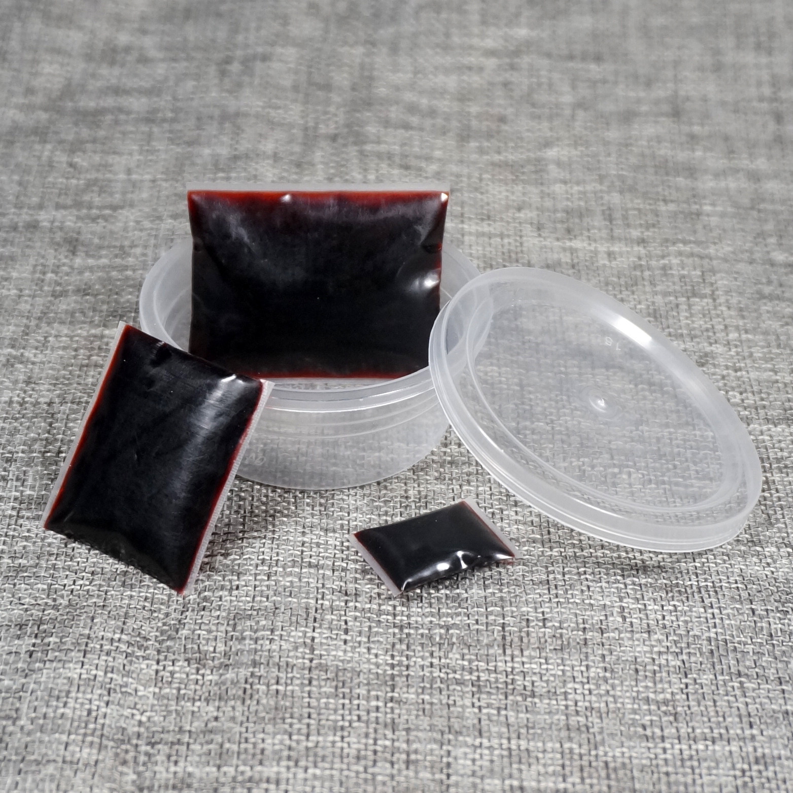 逼真真假血浆胶囊小血包吐血道具可食用万圣节特效其它