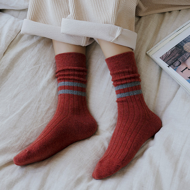 长腰袜子女堆堆秋冬保暖羊毛毛袜中筒日系条纹长筒袜