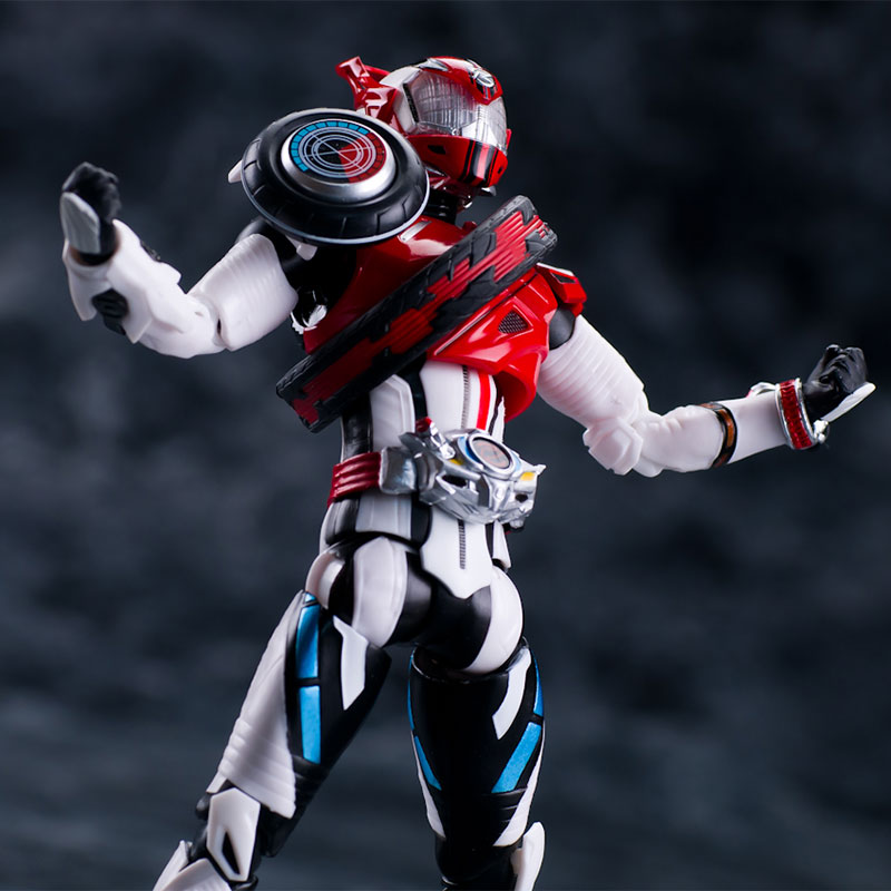 万代日版shf可动手办假面骑士drive疾驰白热手办