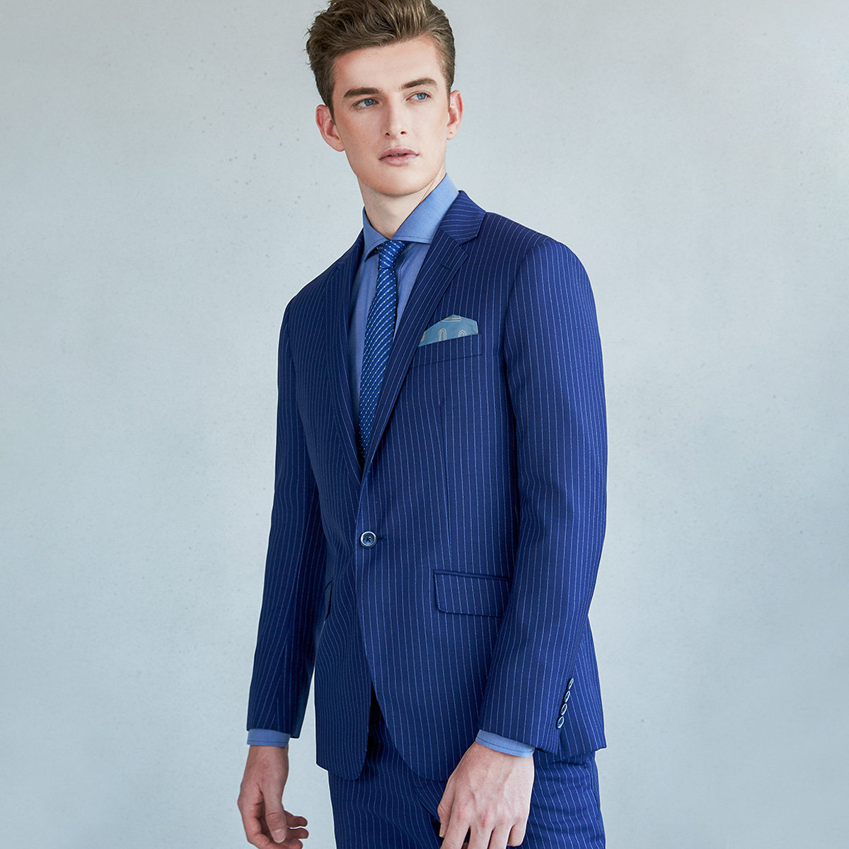 套装iwode埃沃蓝色条纹经典西服新郎礼服量身西服套装