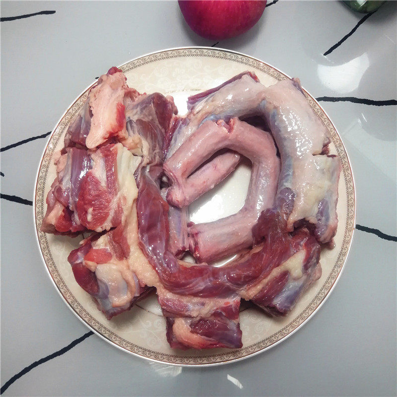 新鲜冷冻牛尾整根1750克多净重牛肉带骨新鲜牛尾巴牛尾骨牛骨头