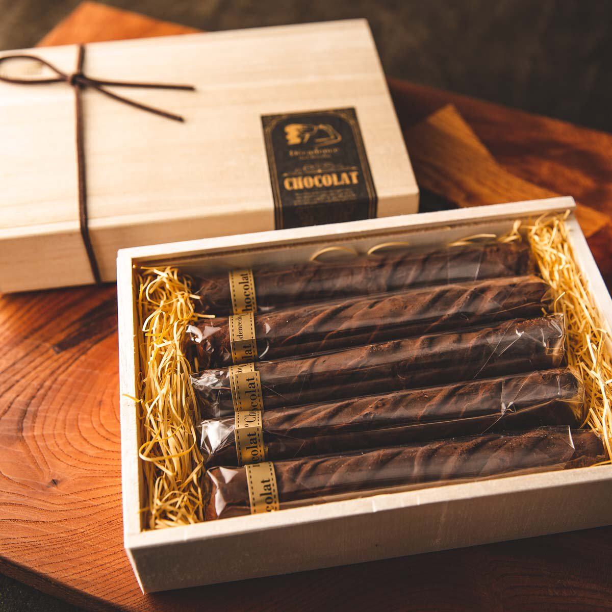 订购日本decadenceduchocolat威士忌雪茄巧克力25枚入巧克力制品