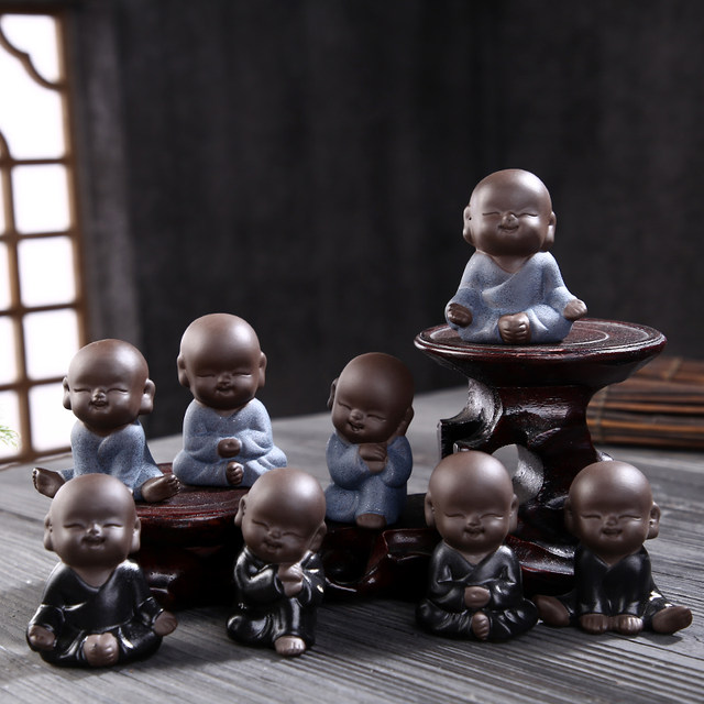 Mini monk ornaments home creative ceramic crafts potted succulents bonsai gardening decorations New Year Mini monk ornaments home creative ceramic crafts potted succulents bonsai gardening decorations New Year