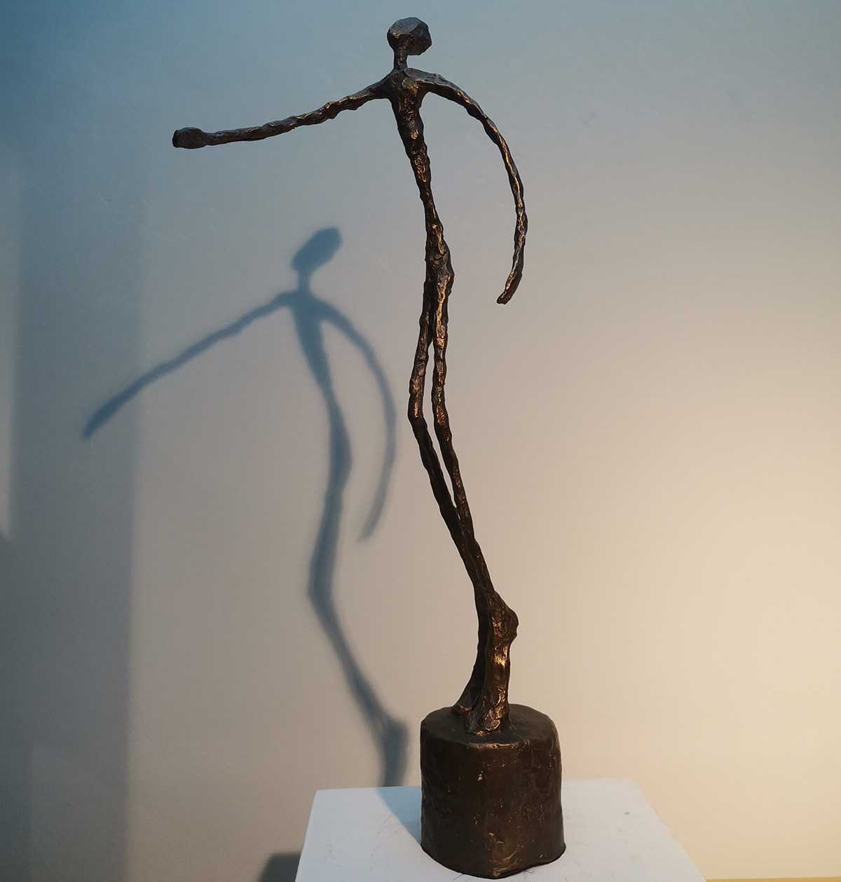 黄铜简约客厅摆件艺术品手工艺手工现代铸造倾覆摆件