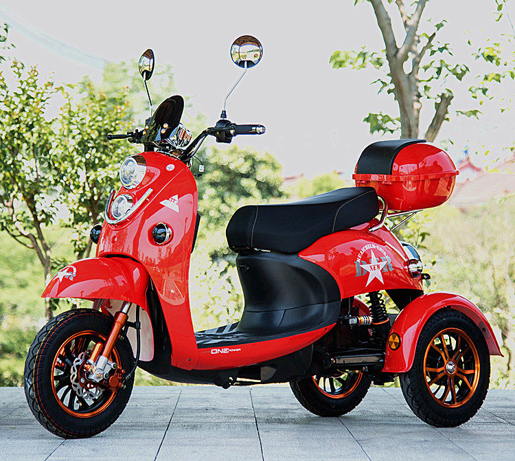 电动车三轮上海悠亮家用女士残疾休闲电动三轮车