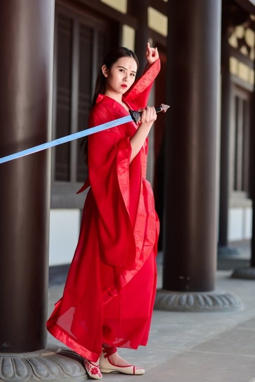 新款魏晋风汉服女装武侠古风中国风复古汉服女款黑色服装古装红色