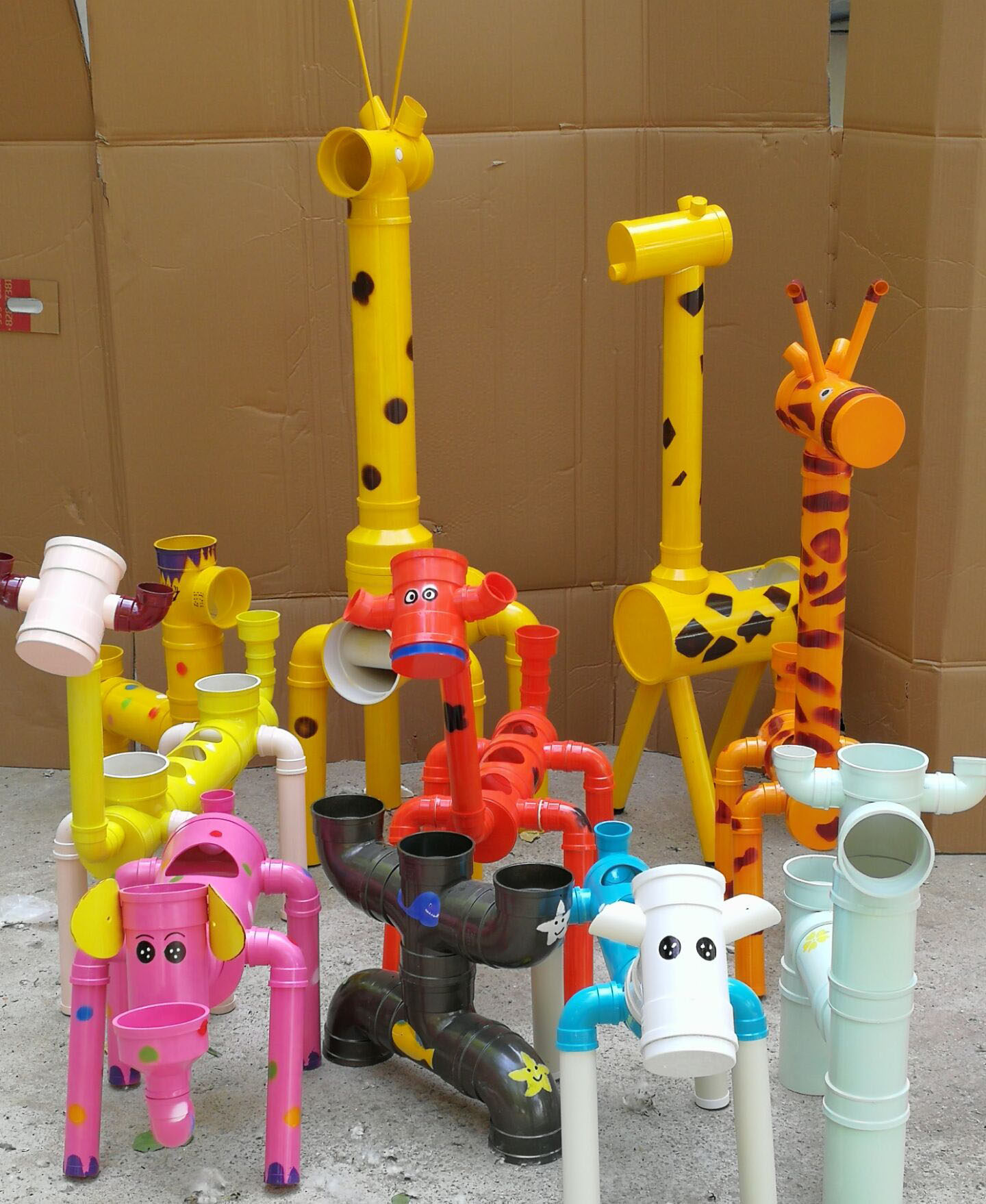 幼儿园手工pvc花架花盆装饰土培水管动物管道花架