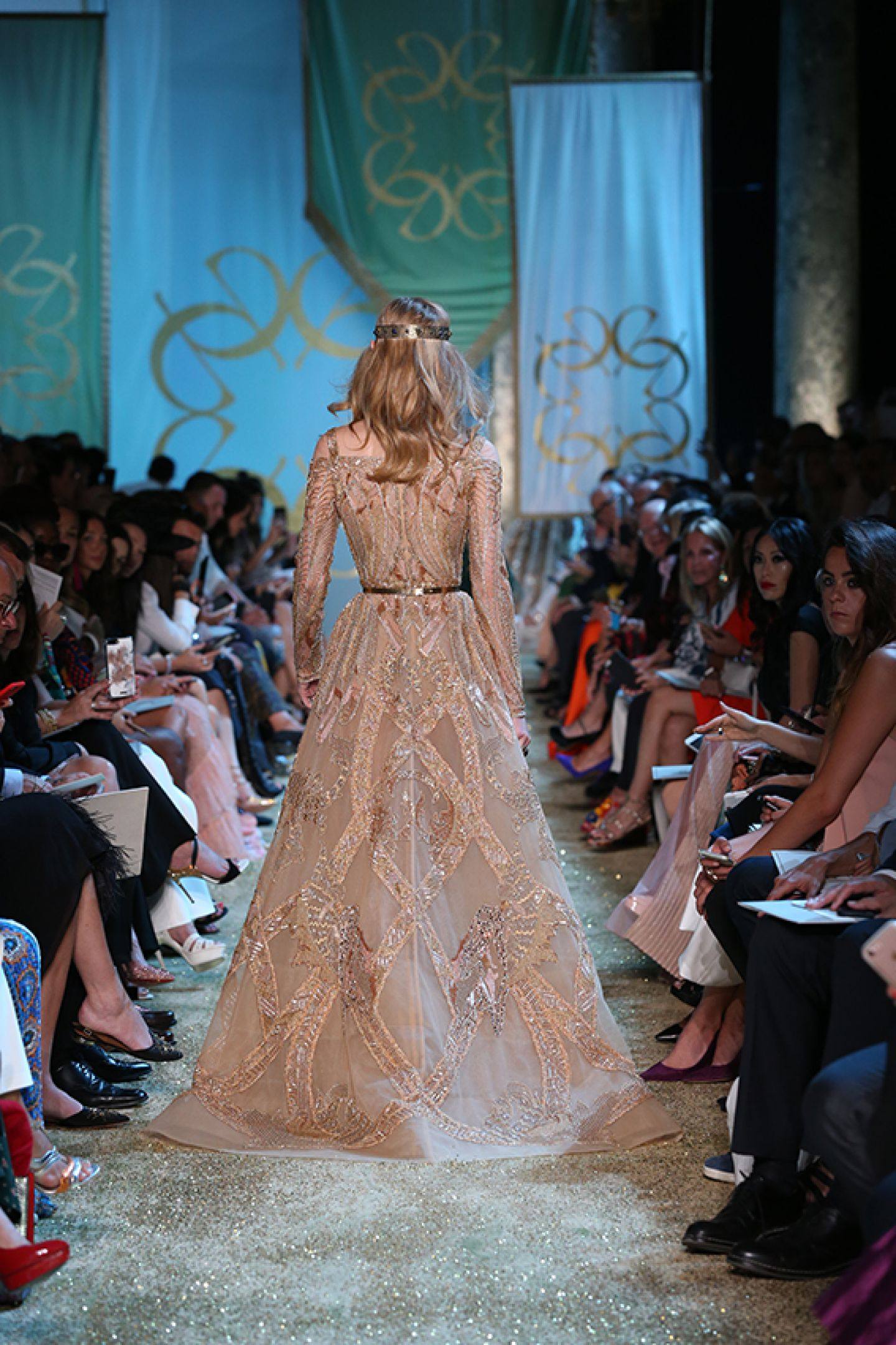 eliesaab2022新款高端手工晚礼服长袖奢华钉珠礼服