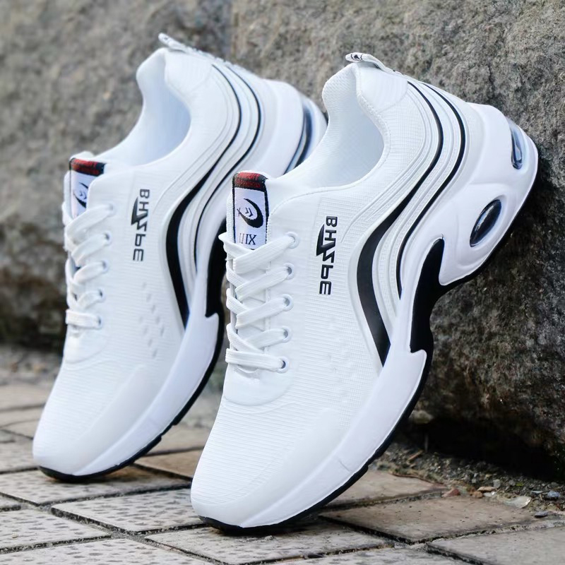 运动鞋男2022秋冬季新款韩版潮鞋男士休闲防滑学生白色皮面跑步鞋