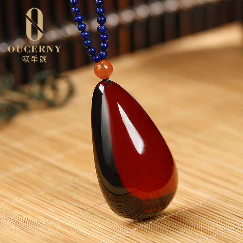 欧采妮血吊坠天然缅甸琥珀蜜蜡红色水滴形男颈饰