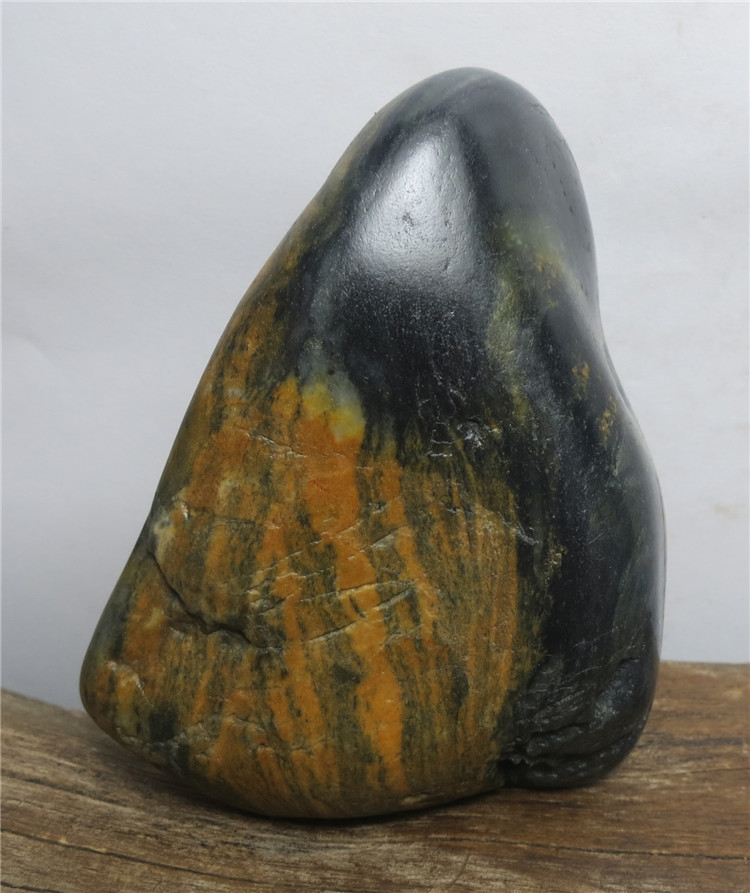 新疆金色梯田墨玉籽料摆件266克天然玉石原石珠宝奇石