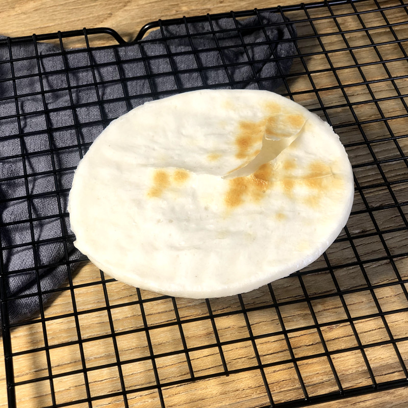 云南昆明特色烧饵块街边早点摊烤粑粑香米饵块年糕