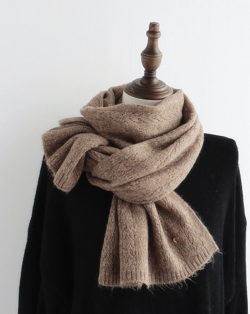 纯色围巾羊毛钩花针织毛线简约百搭围脖复古围巾