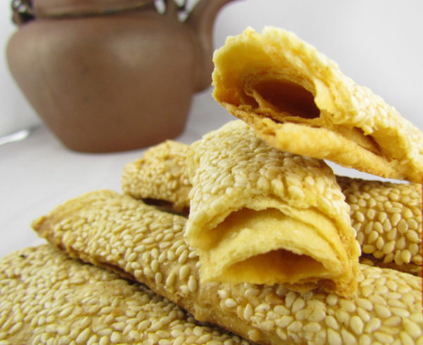 南通特产西亭脆饼360克袋奶香味芝麻酥饼董糖糕点实体