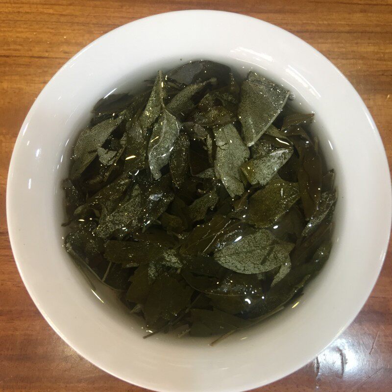 精挑 丽江雪茶 马帮茶 苍山雪 纳西茶藤茶 雪山古茶 白雪毫白露茶