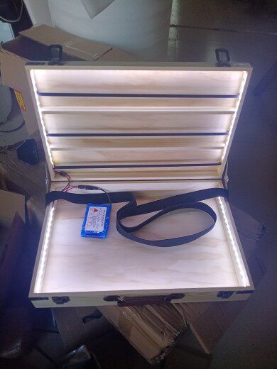 挂脖烟箱托盘托箱销售饮料酒水奶茶棒棒糖凉茶首饰箱