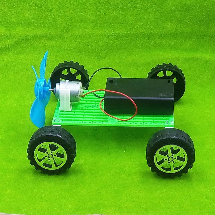 小学初中科学实验单层单桨风力小车小发明制作手工科学实验