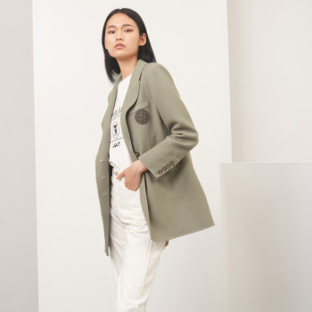 XG Snow Song Loose Light Green Short Woolen Coat Women's 2022 Winter New Hepburn Style Lapel Wool Coat