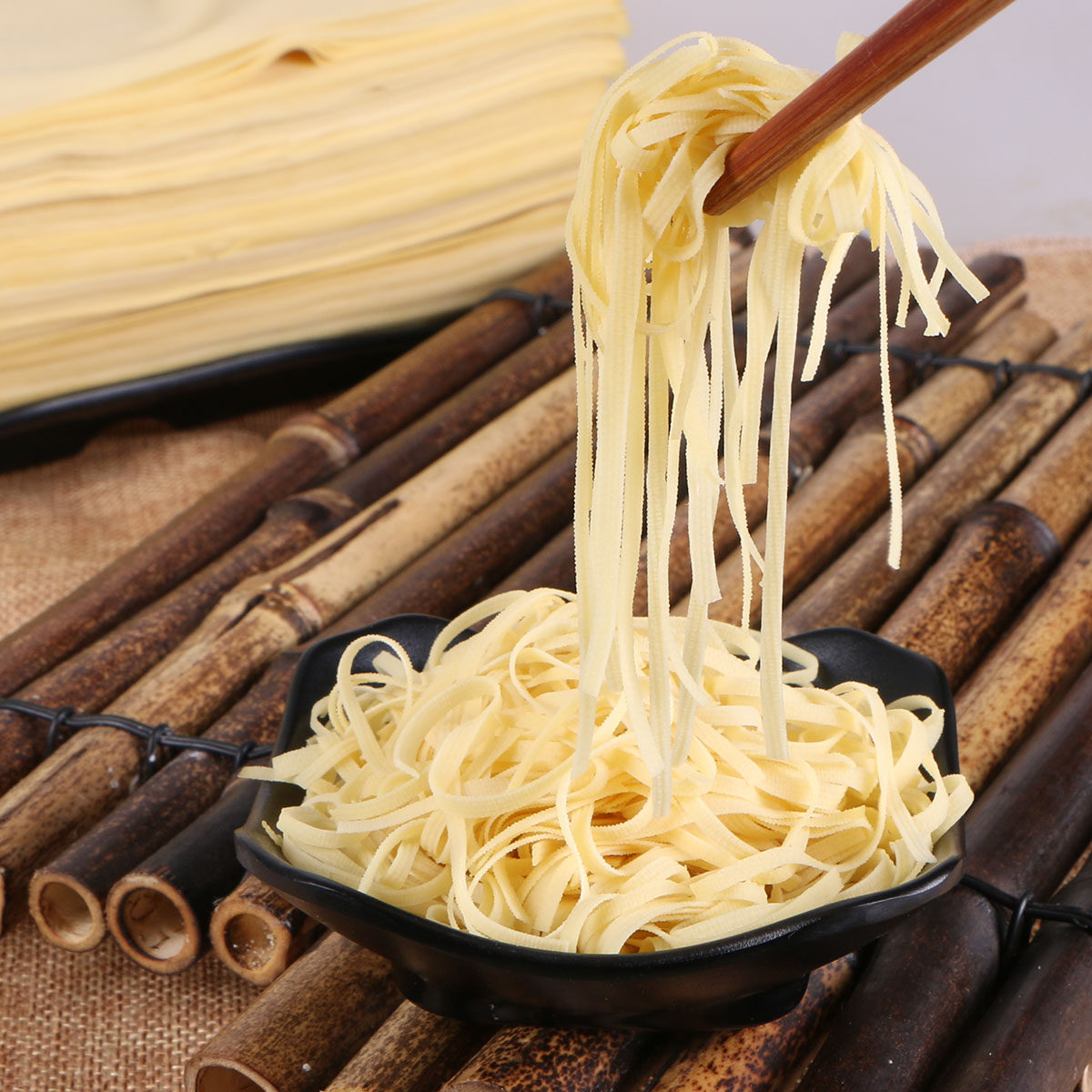 东北锦州葫芦岛干豆豆腐虹螺千张豆腐皮真空散装千张