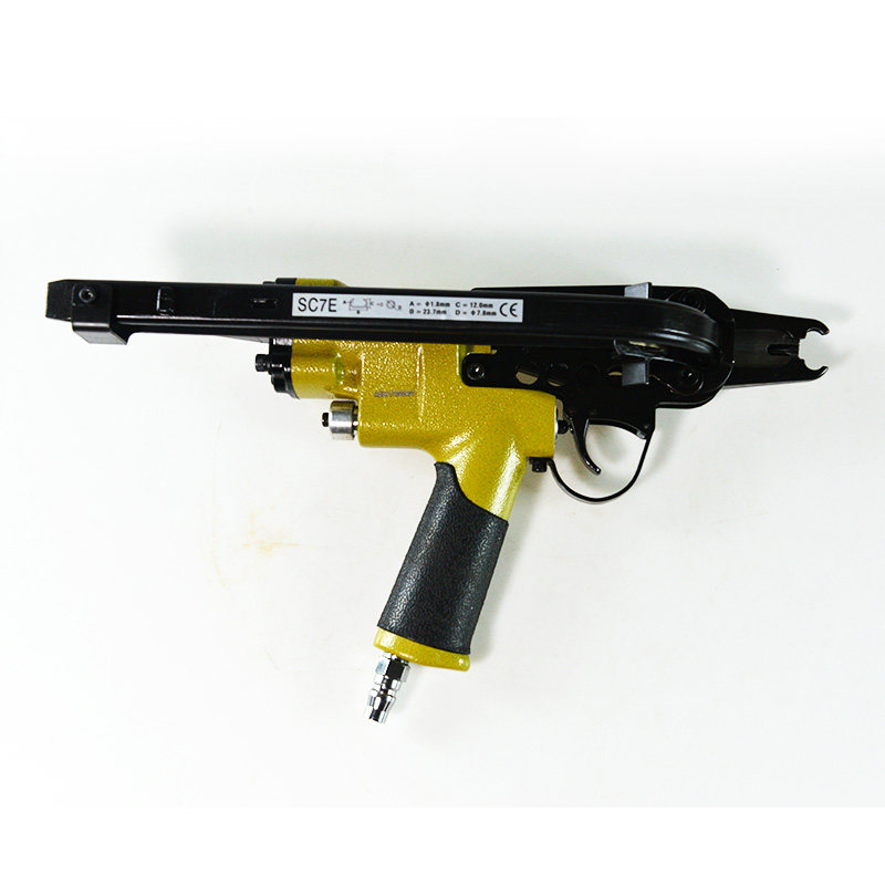 美特气动c型枪sc760/sc7e/sc7c/c560宠物笼假山汽车座椅鸡笼枪