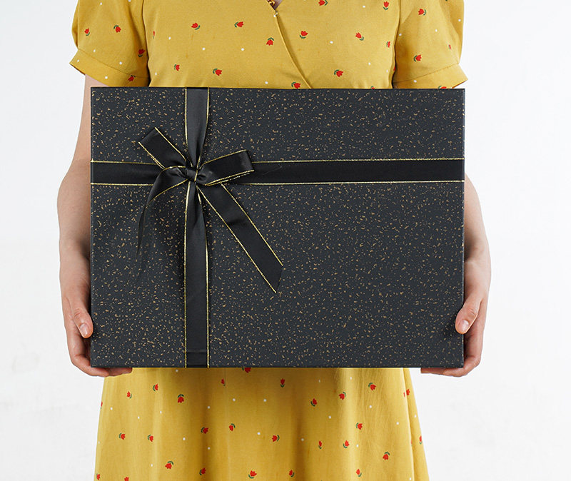 礼物超大黑色38节男女生日包装盒特大号包包礼品盒糖盒