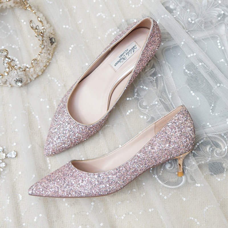 婚鞋女2021年新款3cm低跟新娘鞋亮片细高跟鞋粉色孕妇婚纱水晶鞋