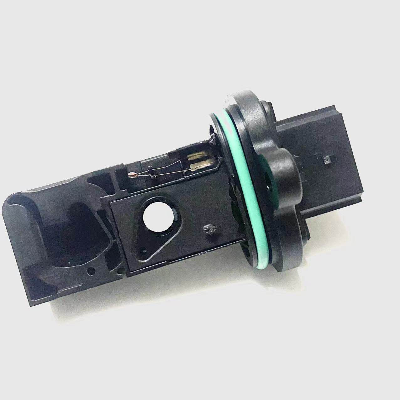 别克威朗15t空气流量计雪佛雪佛兰兰新科鲁兹汽车其他