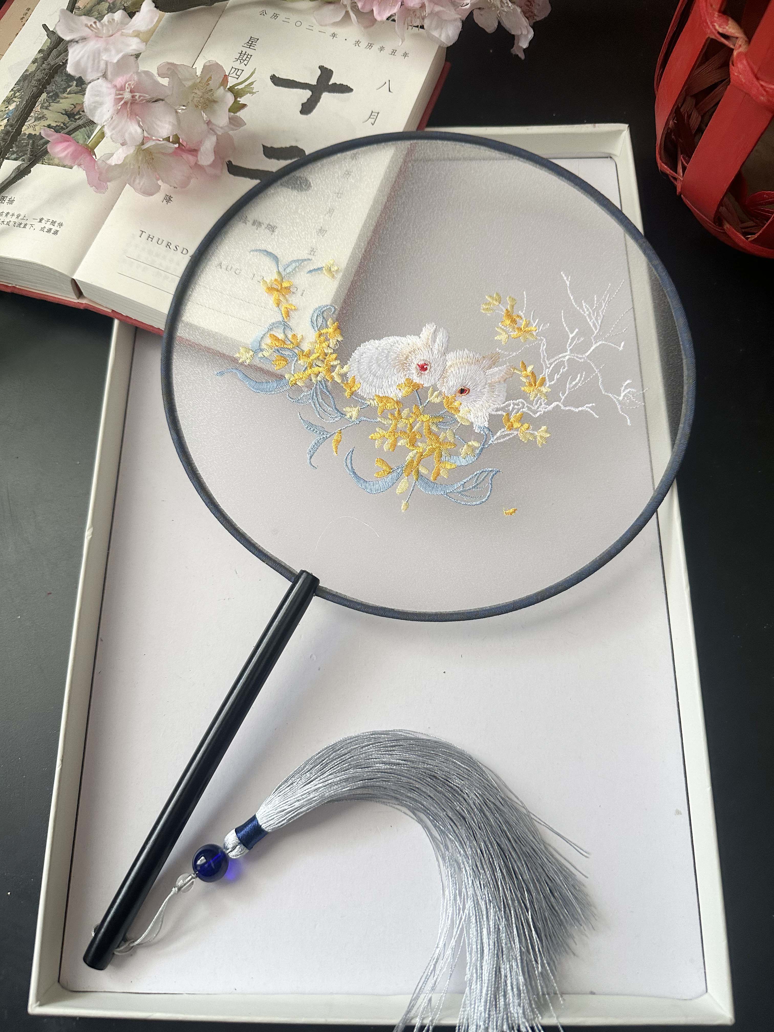 清仓特价扇子舞蹈圆形古典刺绣团扇古风汉服扇子