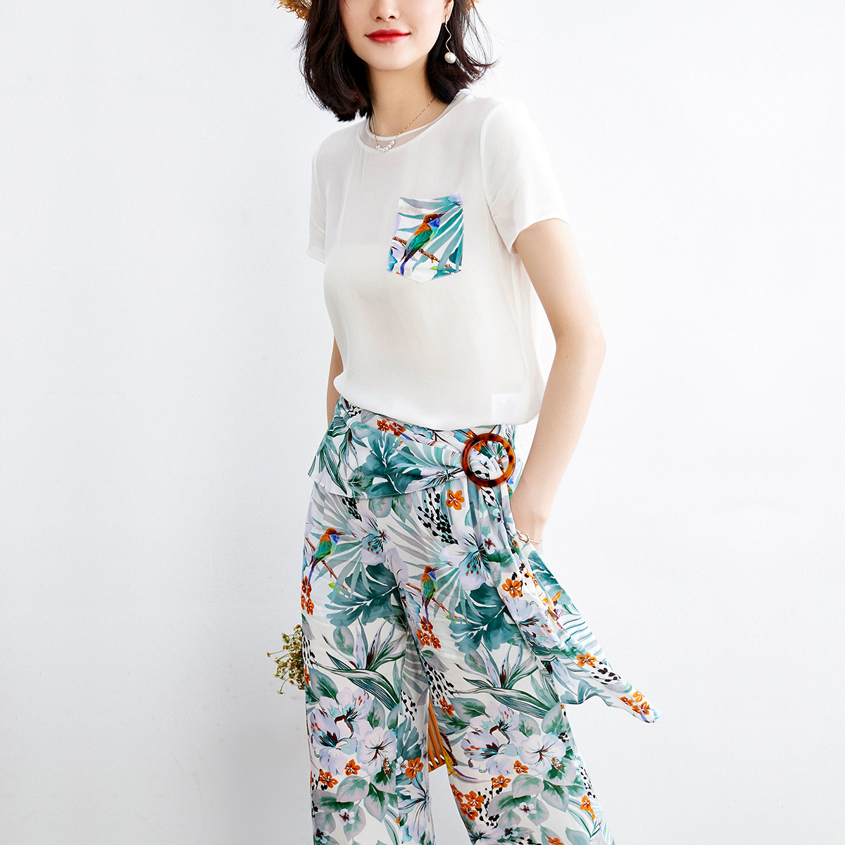 sofa休闲套装女夏装2020新款时尚显瘦雪纺印花小清新阔腿裤两件套 - 图3