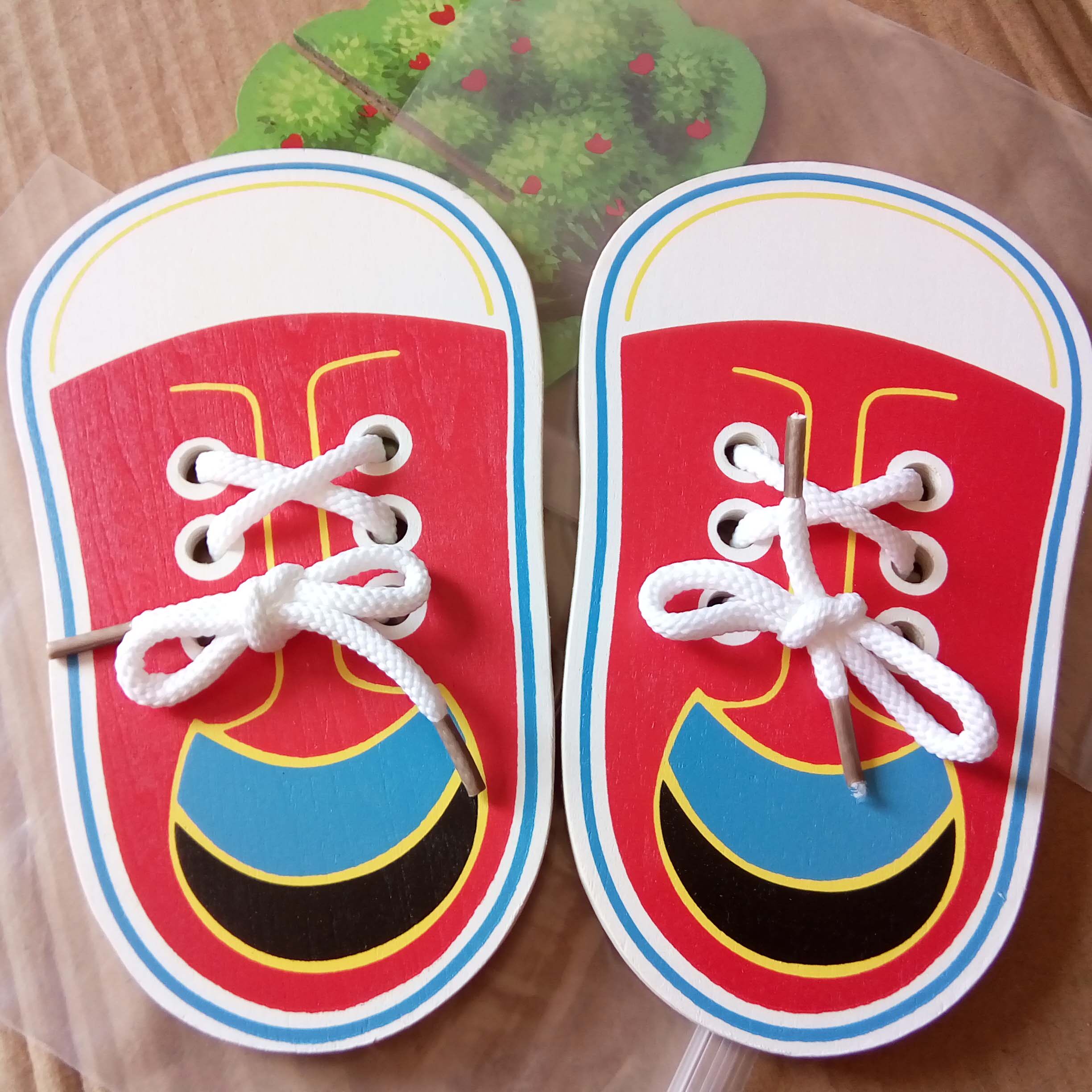 鞋带木制儿童玩具幼儿园蒙氏教具早教益智串绳穿绑其它早教玩具类