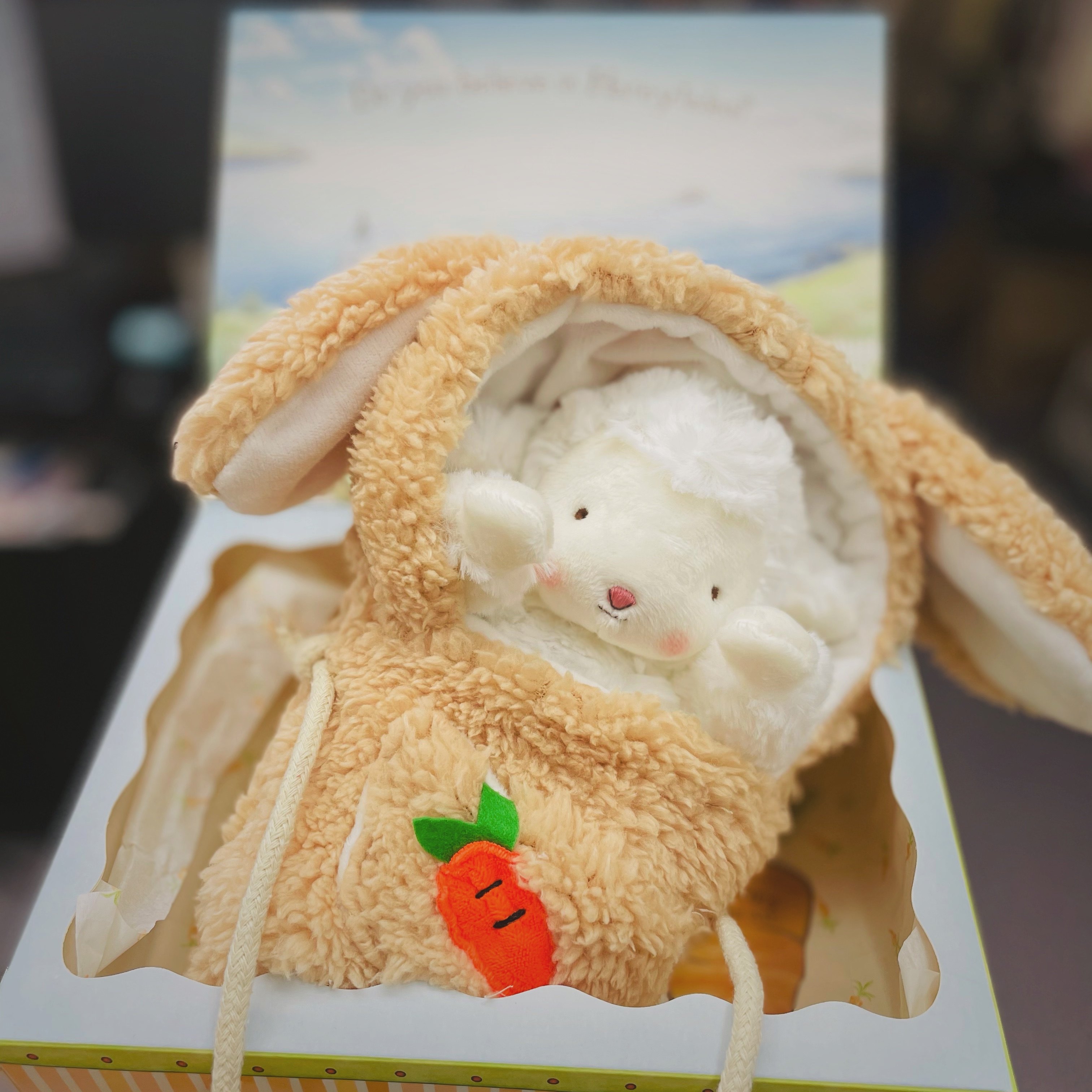 bunnies小羊公仔毛绒玩具动物娃娃卡通抱枕圣诞生日毛绒布艺类玩具