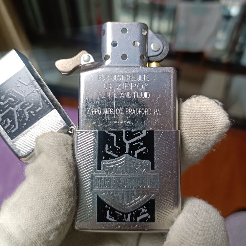 原装正品zippo芝宝09年正版收藏24671刻花填漆zippo