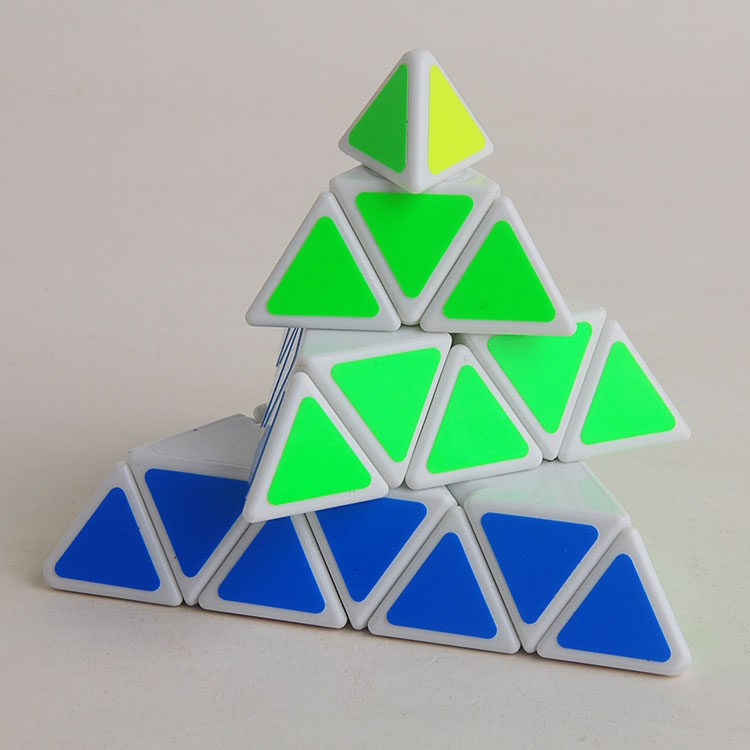 圣手金字塔魔方四阶4层三角形四面体益智玩具魔方