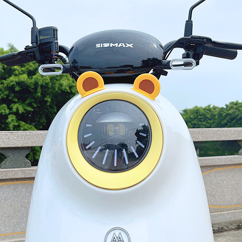 贴纸电动车爱玛改造电瓶车可爱露娜装饰雅迪车灯电动车贴