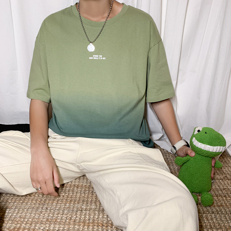 2022宽松半截薄款学生潮牌衣服松上潮流新款t恤