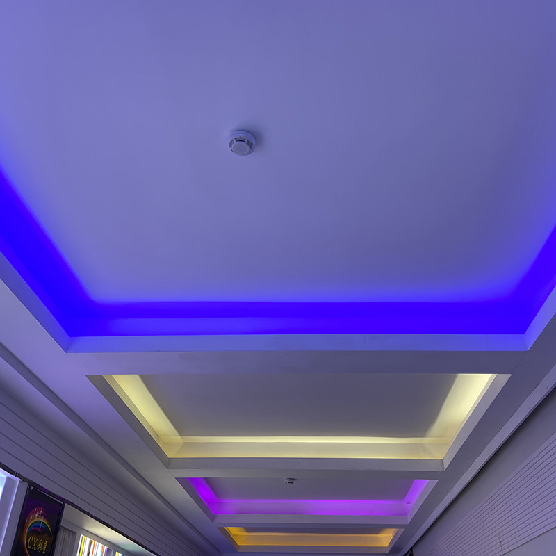 led灯条绿蓝红绿光带防水遥控吊顶七彩天花led灯带