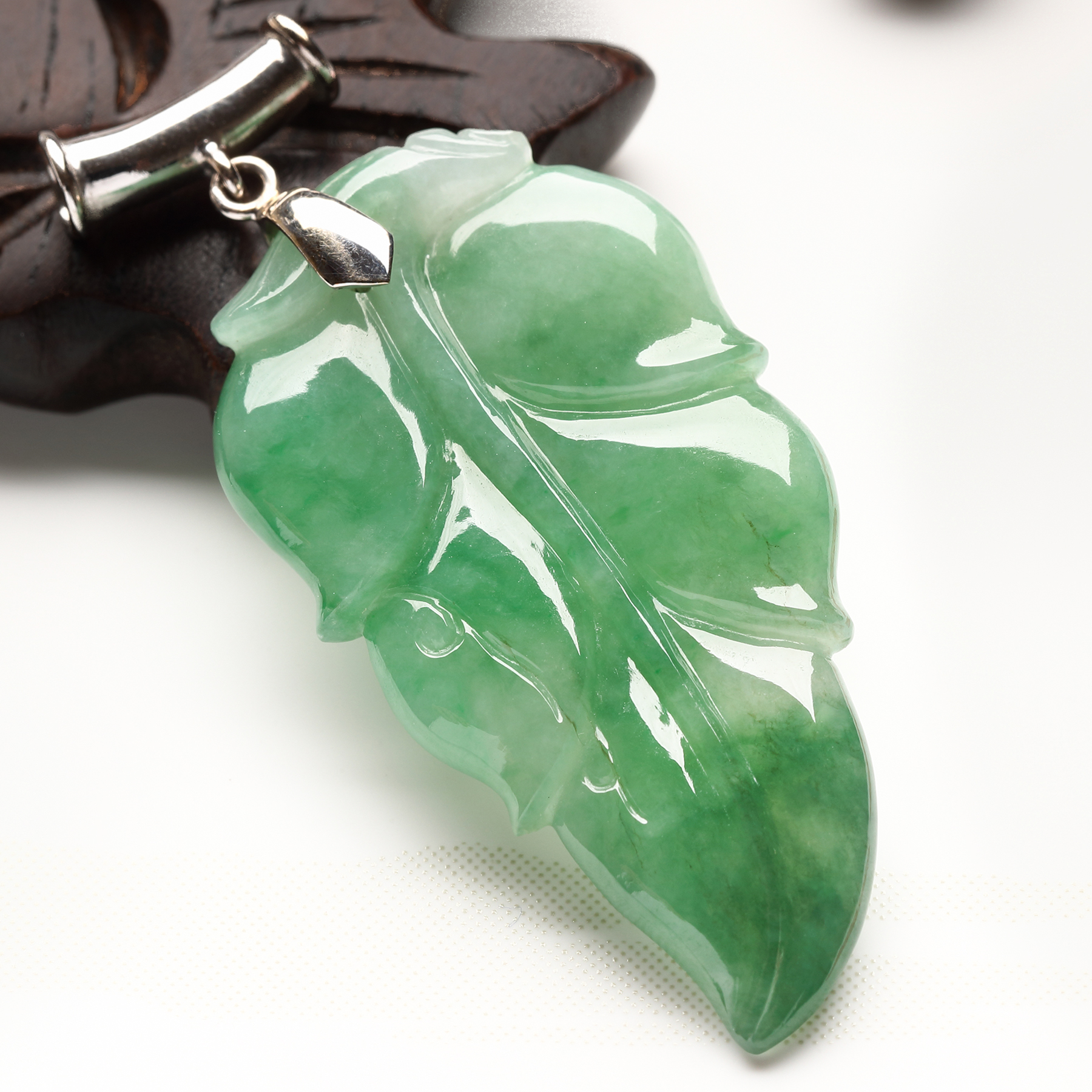 玉石树叶吊坠老坑冰糯种项坠天然货玉坠阳翡翠颈饰